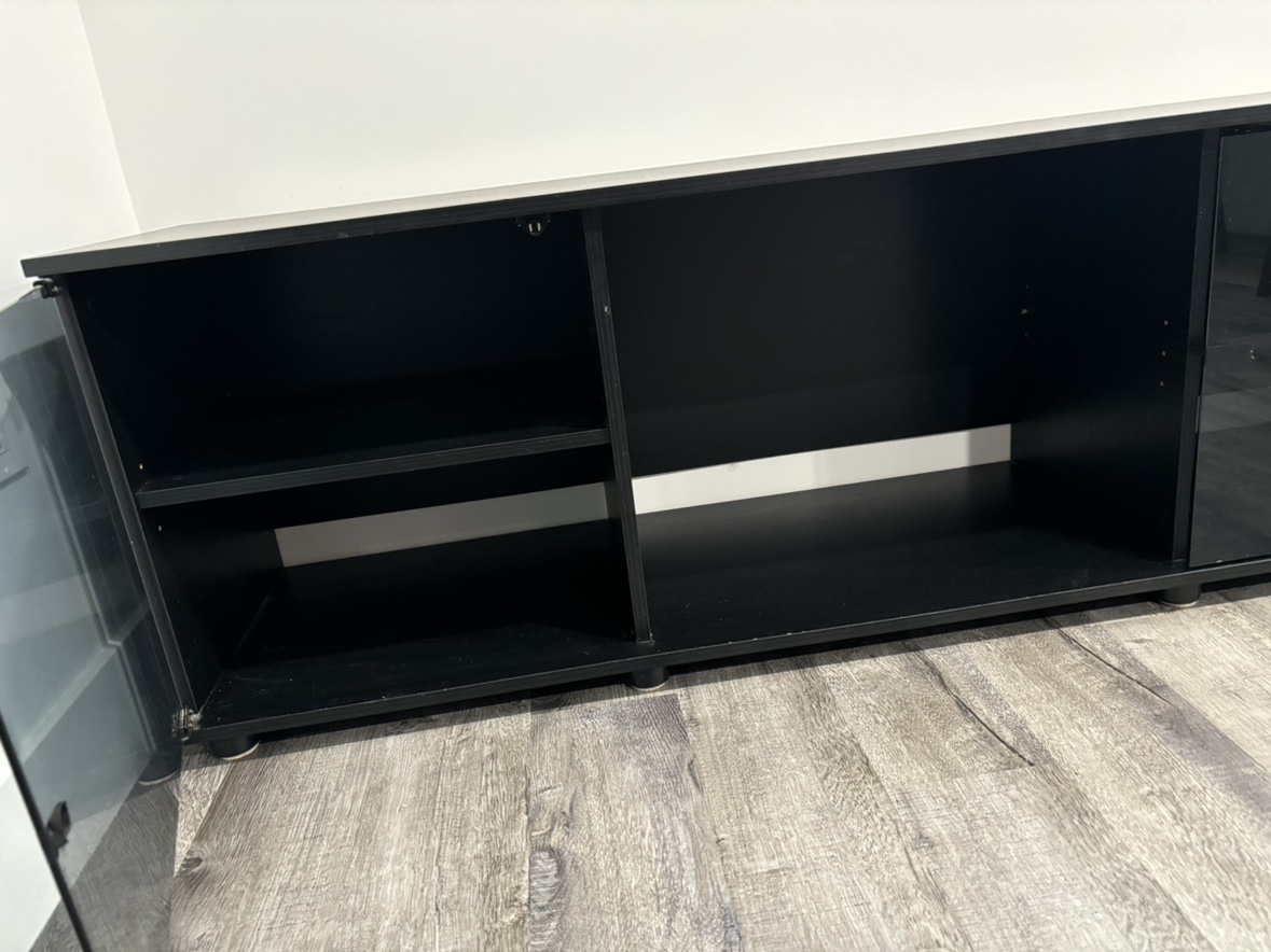 Black Entertainment Unit - photo 3
