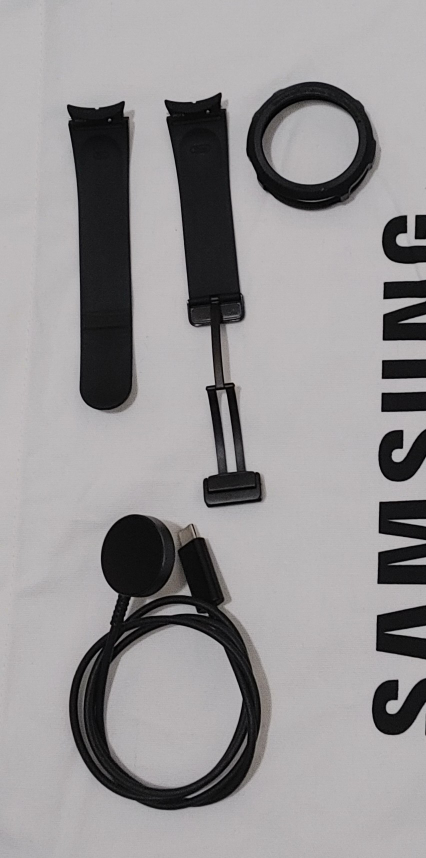 Samsung Galaxy Watch accessories image indicator(2)