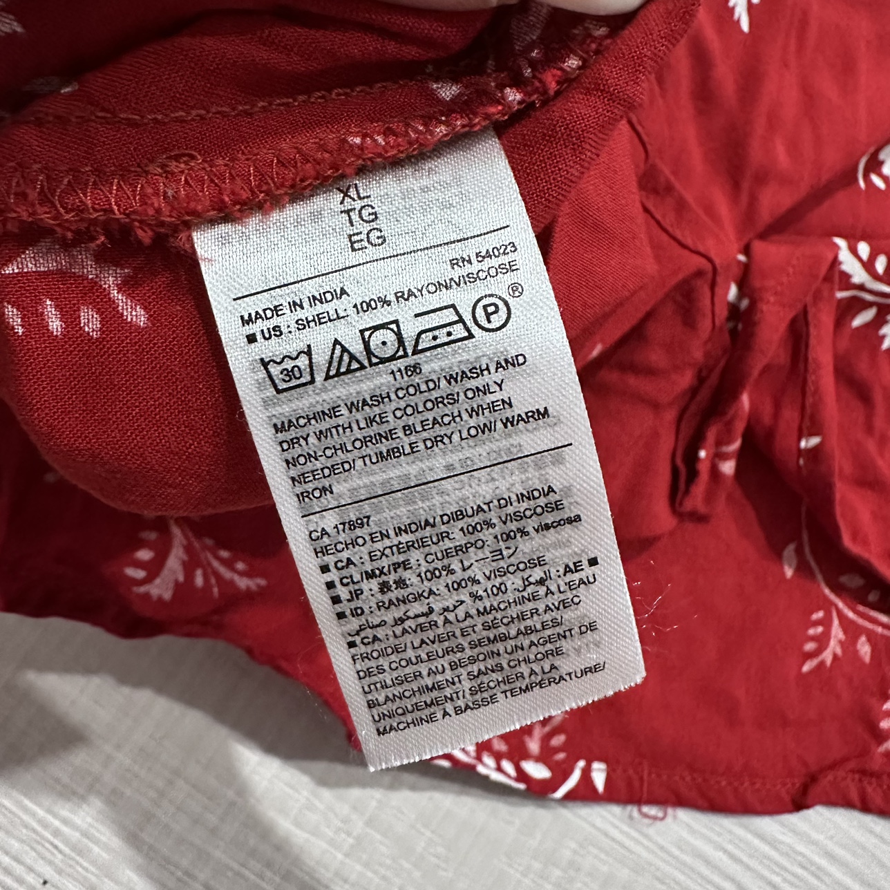 Old Navy Red Floral Tank Top image indicator(4)