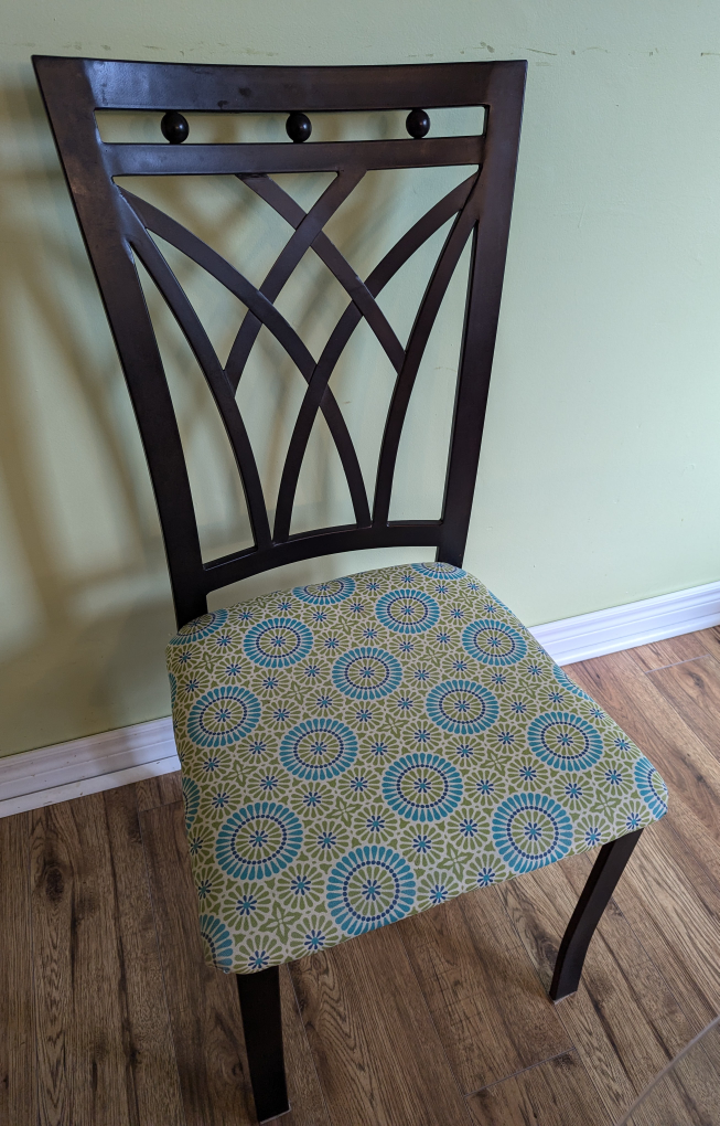 kitchen table and chairs - photo 2