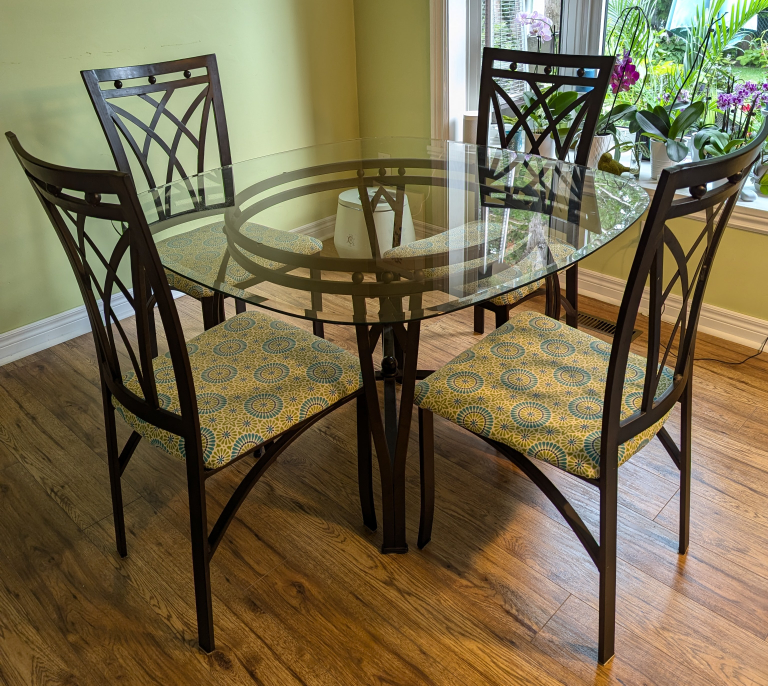 kitchen table and chairs - photo 4