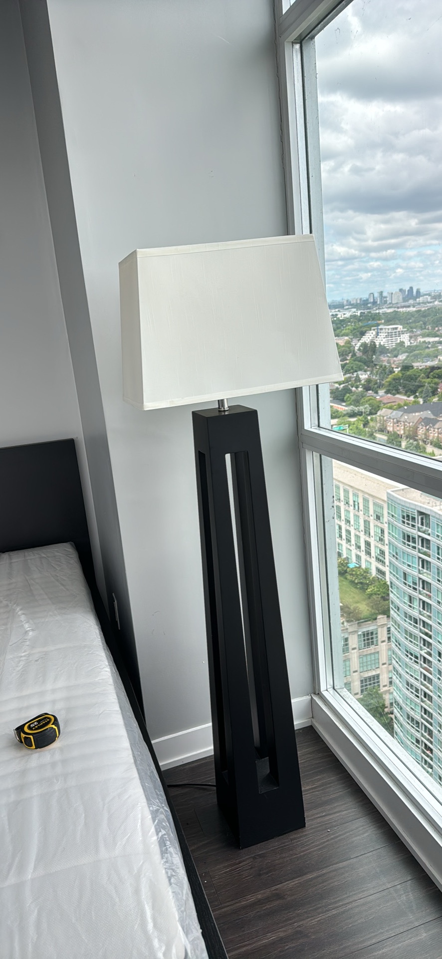 Modern solid wood Table Lamps and floor lamp image indicator(4)