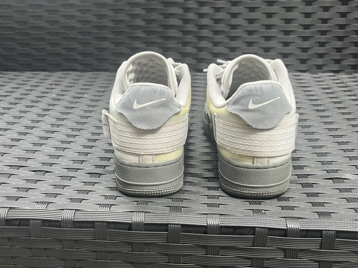 NIKE N.254 AIR FORCE 1 SZ 10 image indicator(4)