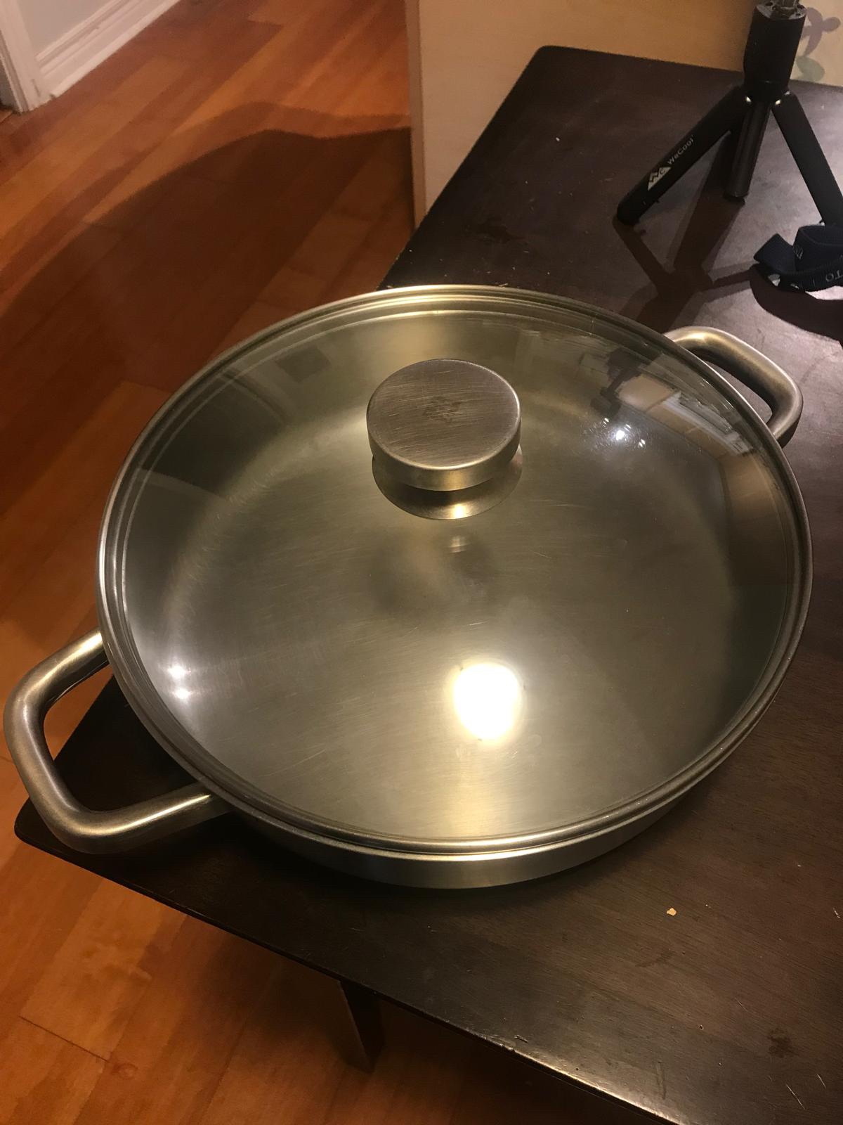 Stainless Steel pot with Lid thumbnail