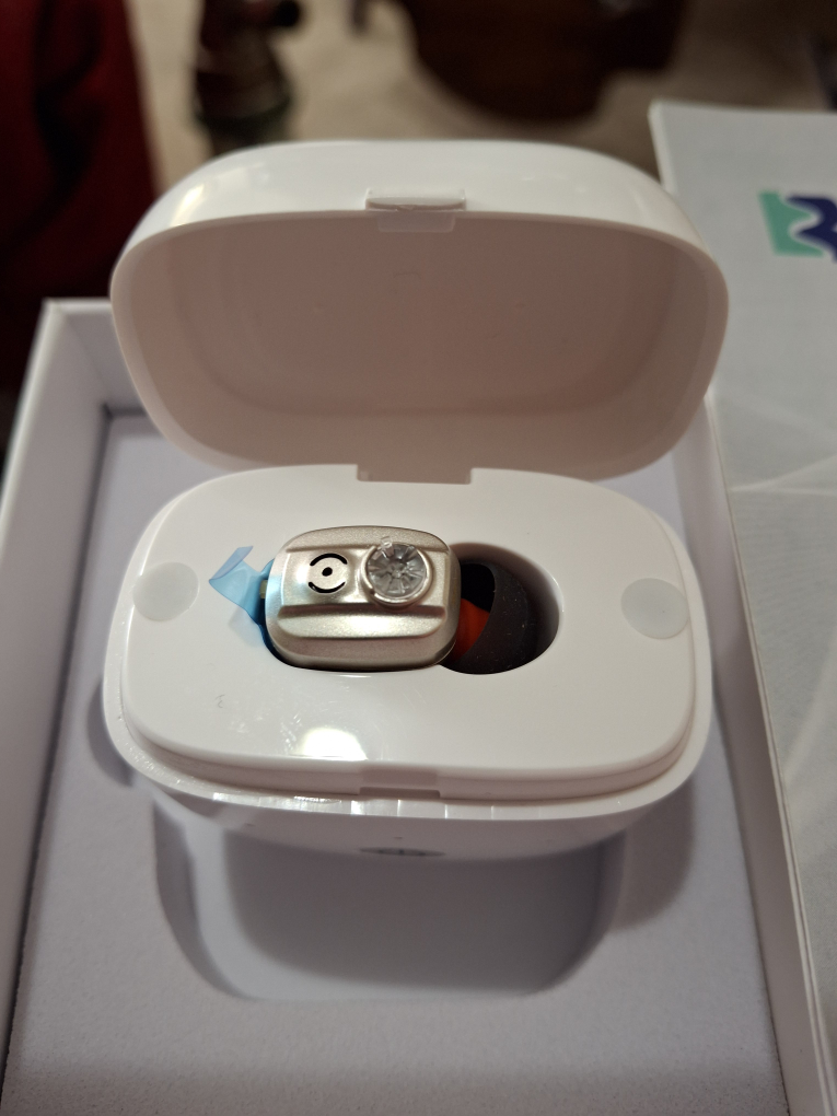 New britzgo digital  hearing amplifier fit left or right ear image indicator(5)