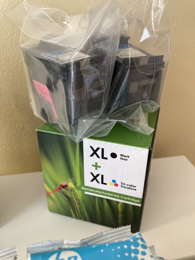 NEW HP 67XL Black and Tri-colour Ink Cartridges Combo-pack image indicator(3)