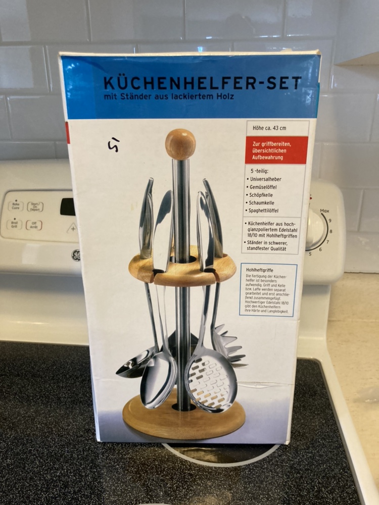 New Kuchenhelfer German 5 Piece Utensil Set with Stand