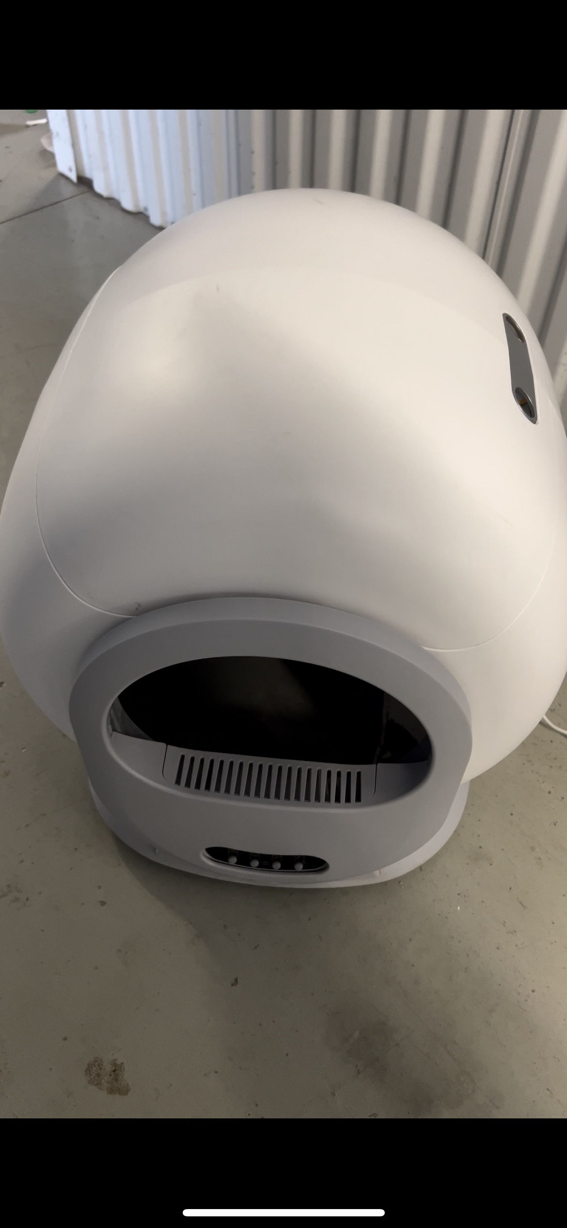 Used Automatic Cat Litter Box - photo 2