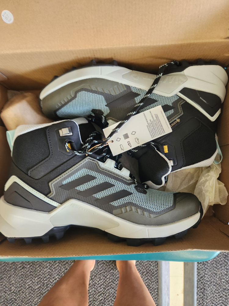 Adidas Terrax swift R3 Mid Gore Tex hiking boots - photo 3