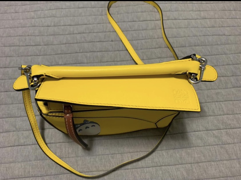 LOEWE X Totoro mini bag image indicator(7)