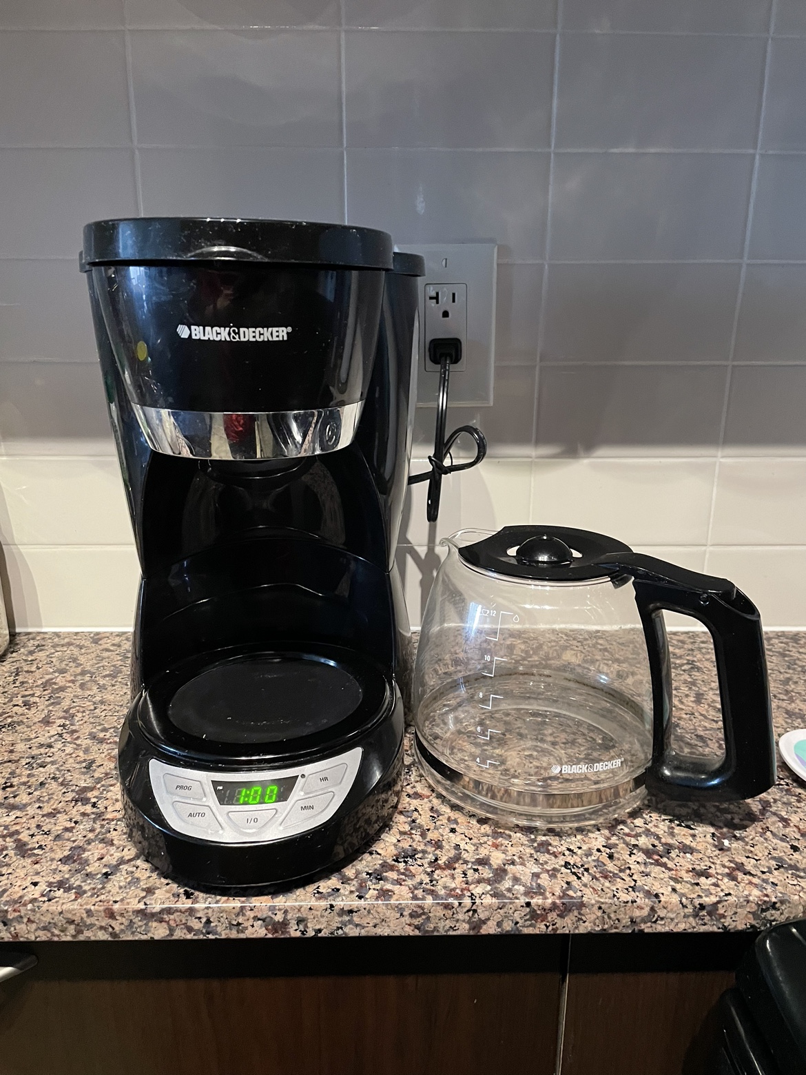 Black & Decker Coffee Maker - photo 3