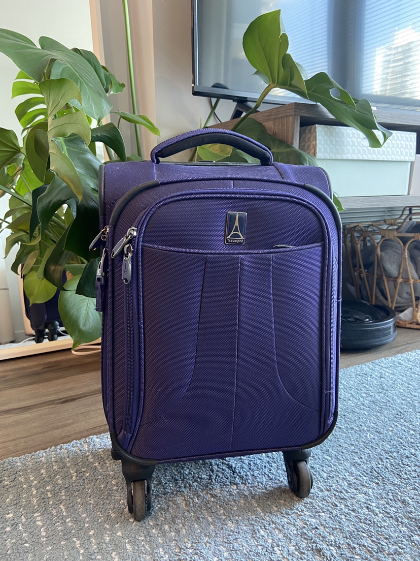 Carry On Luggage - photo 2