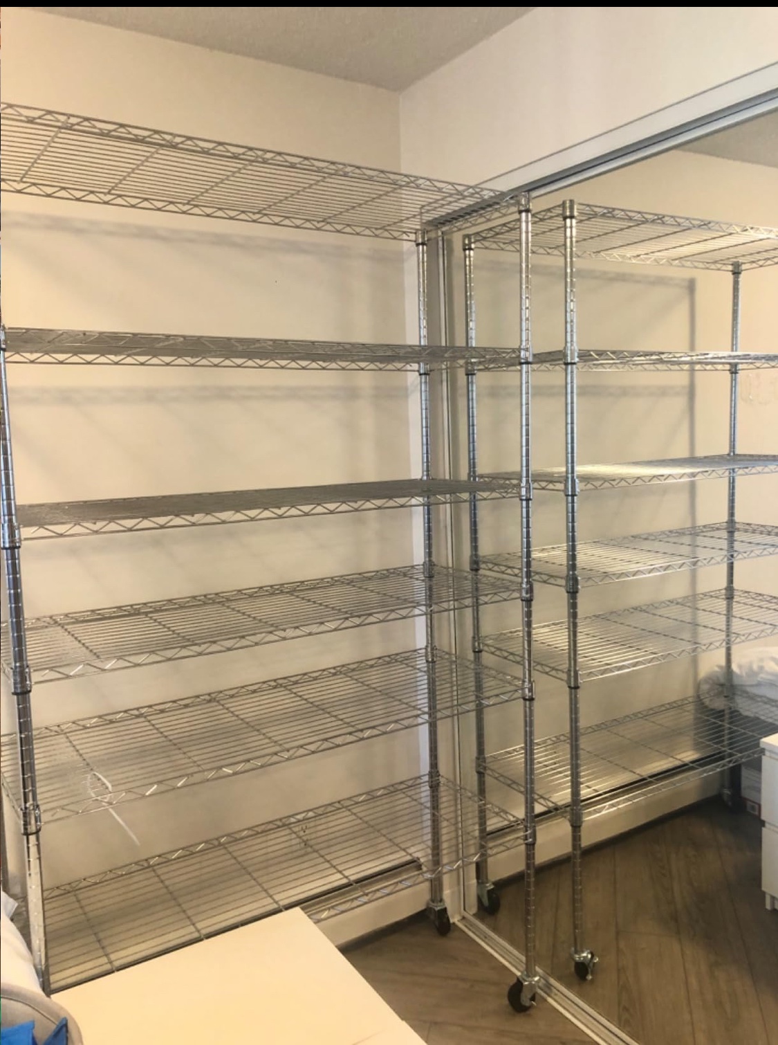 Wire Shelving Unit