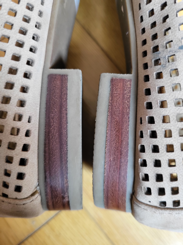 ❣️ New Loafers Neutral Tan Perforated Slip On Shoes - size 6 image indicator(10)