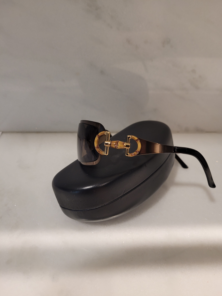 Vintage Authentic Gucci Sunglasses + Case IN EXCELLENT CONDITION image indicator(3)
