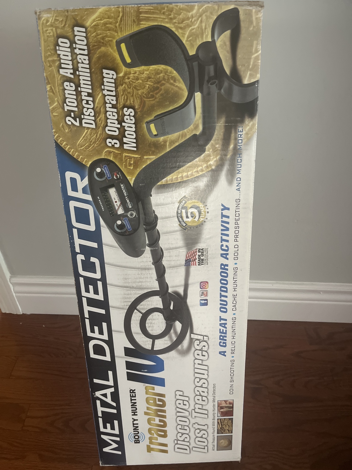 Bounty Hunter Tracker IV Metal Detector