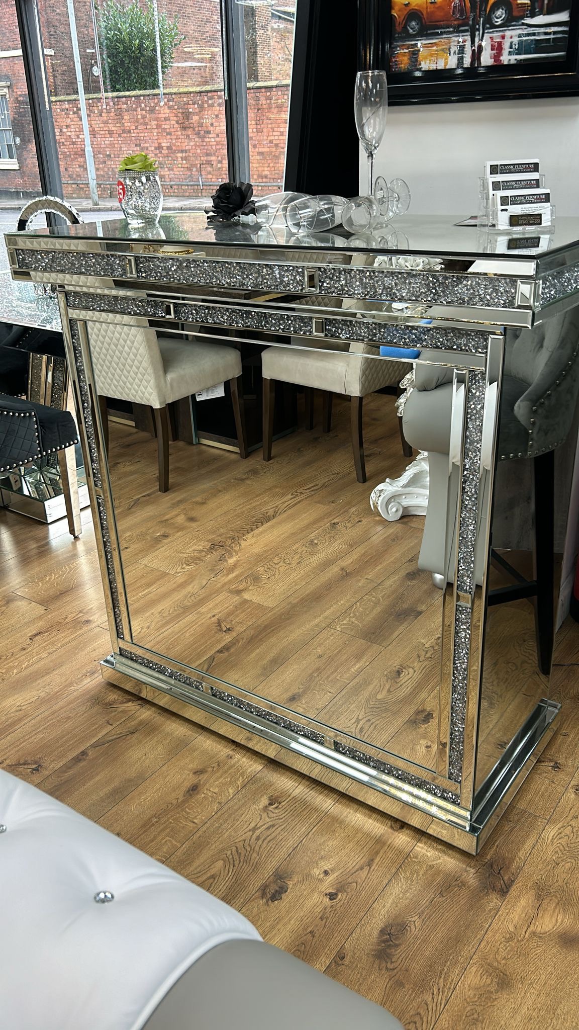 Mirror crystal bar