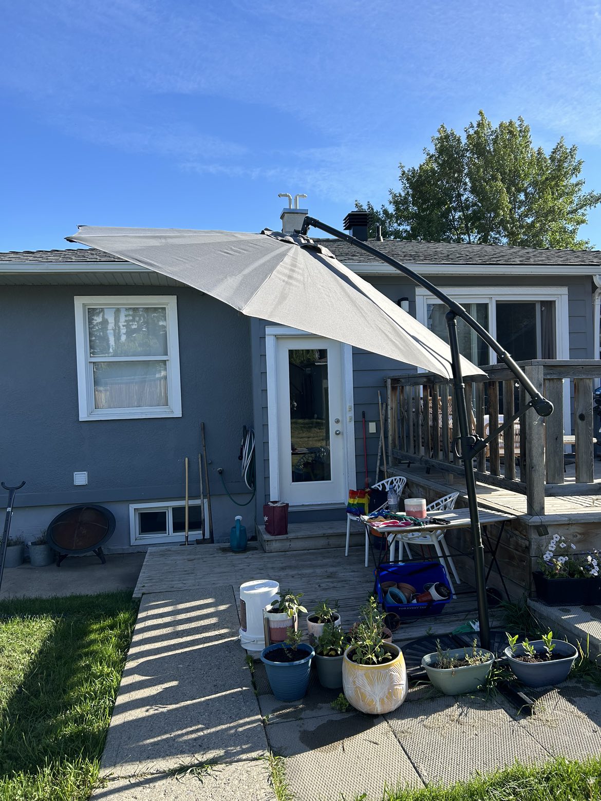 Grey cantilever patio umbrella - photo 2