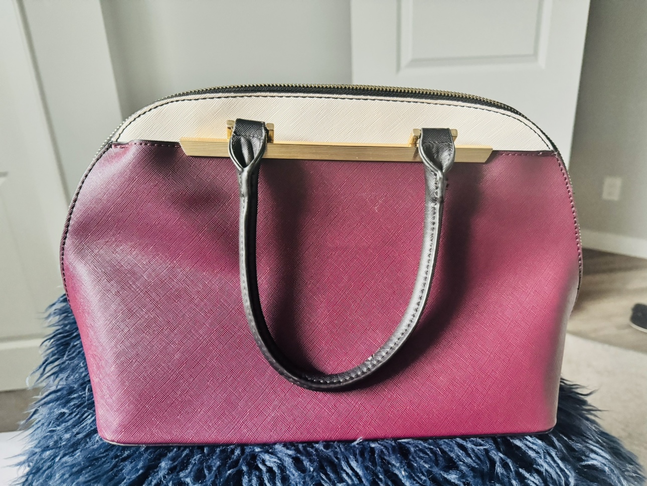 Purple and White Handbag - photo 2