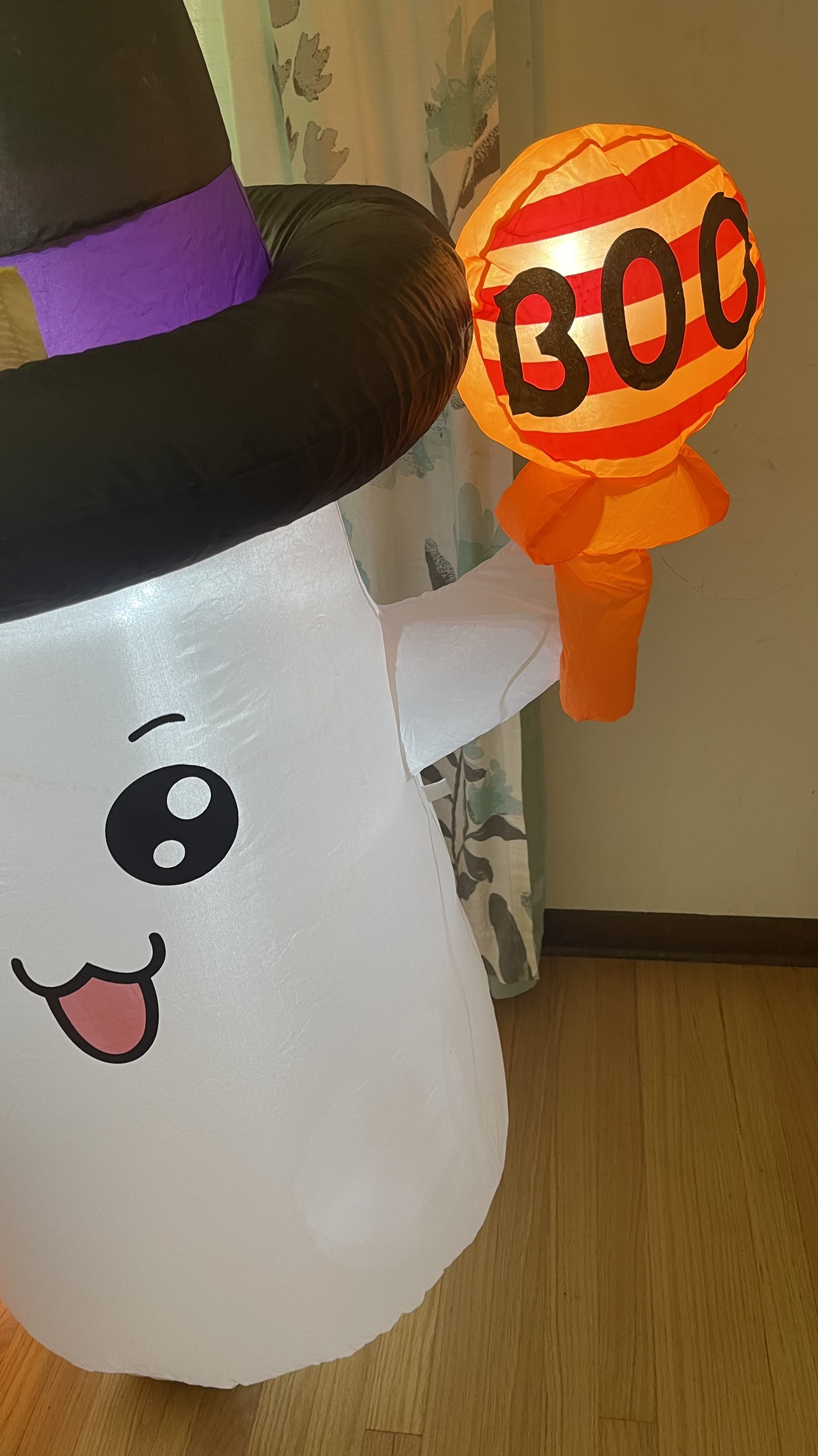 Inflatable Halloween Ghost light up check more pictures - photo 2