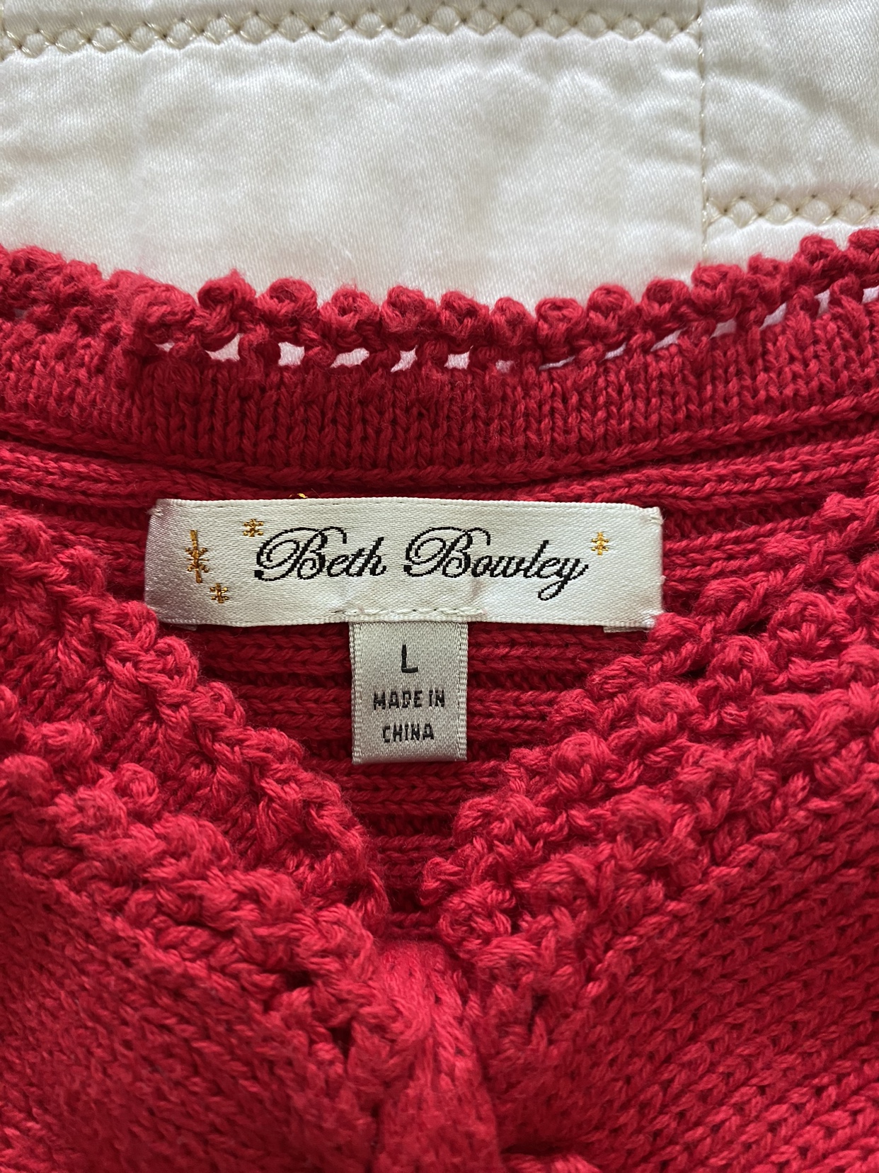 new women's knitted top,size L image indicator(4)