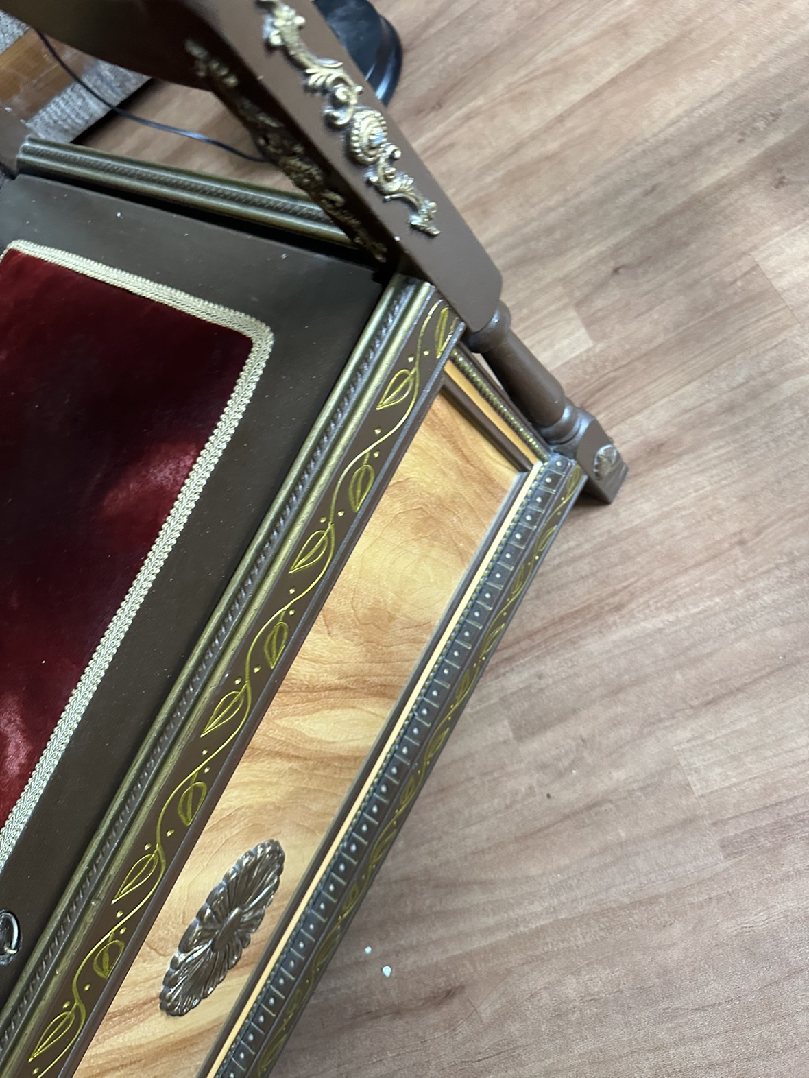 Vintage Chest Seat - photo 5