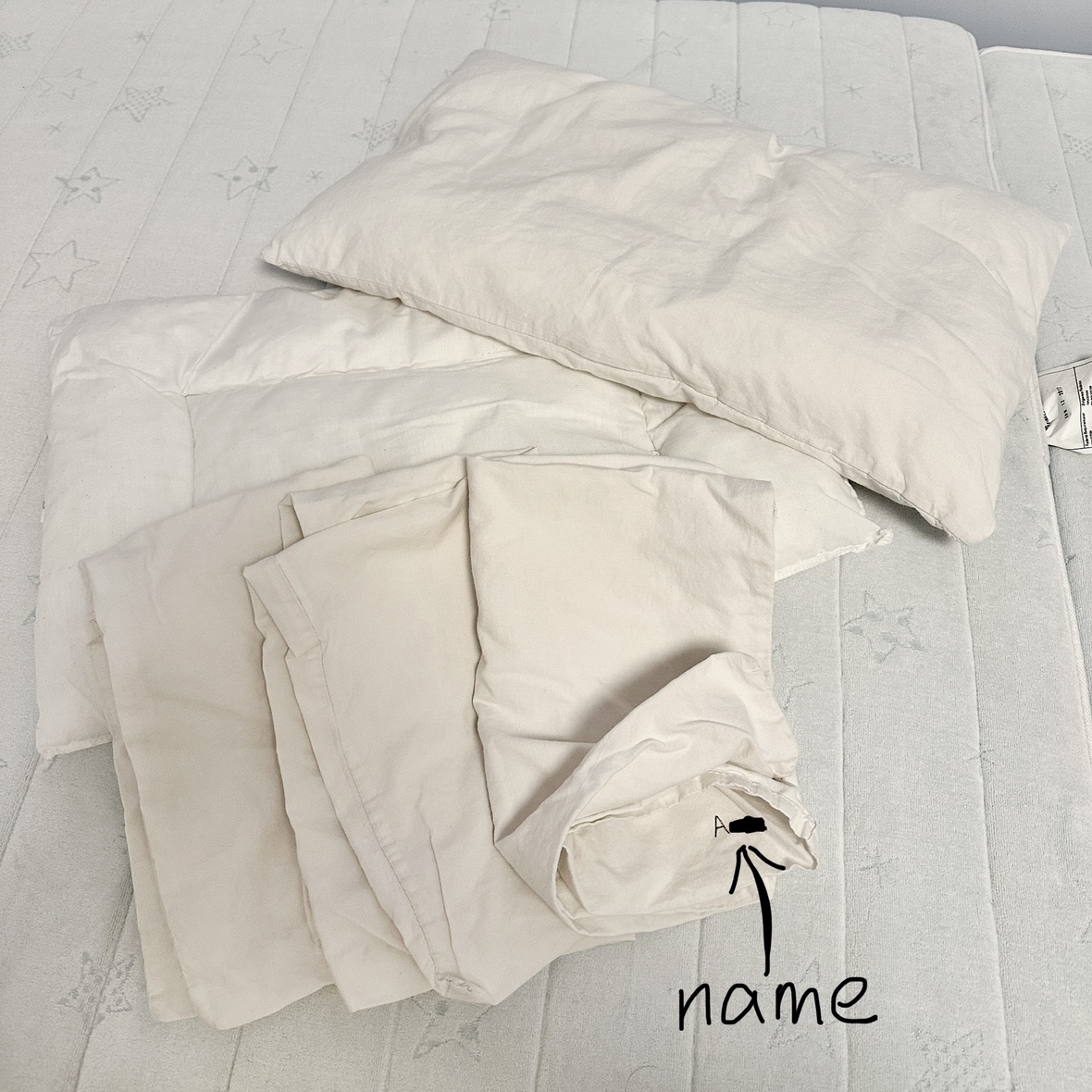 Convertible Crib, mattress + protector, crib wedge, pillows image indicator(4)