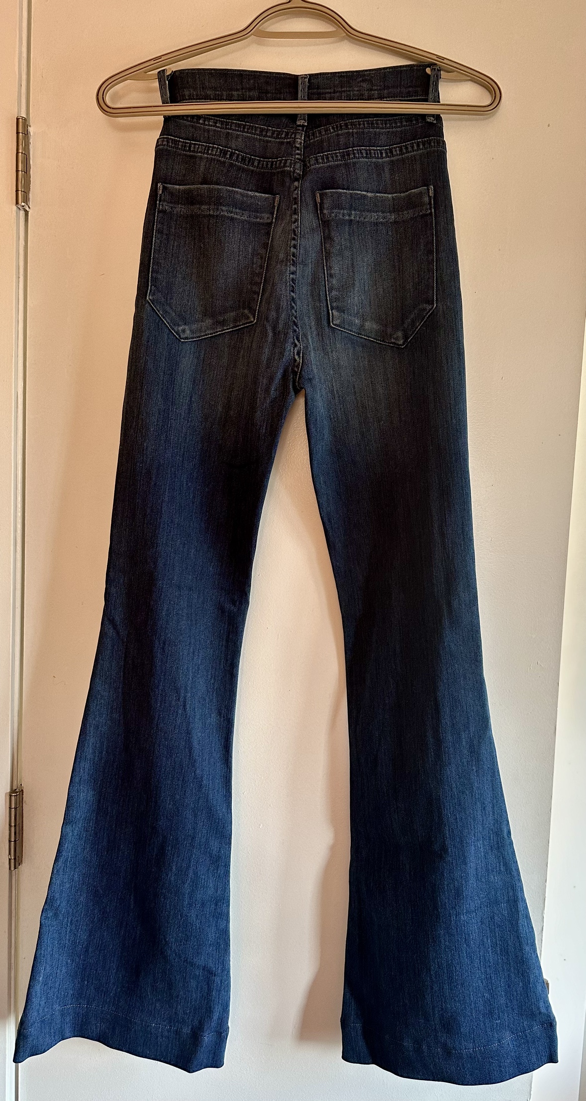 Goldsign Denim image indicator(2)