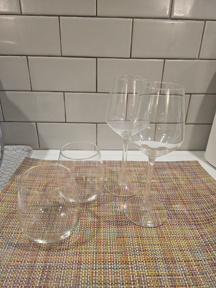 wine glass, dringking glass