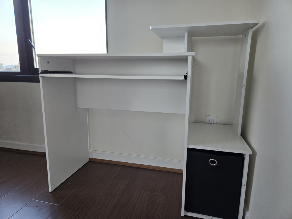 Home Computer Desk with Storage image indicator(5)