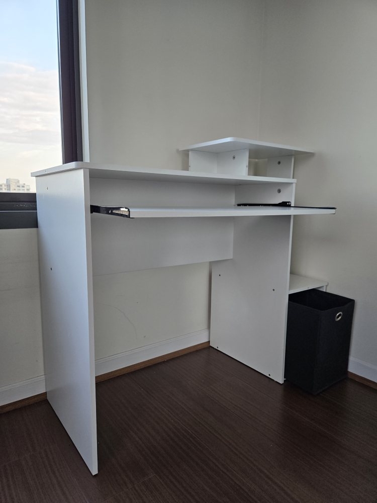 Home Computer Desk with Storage image indicator(7)