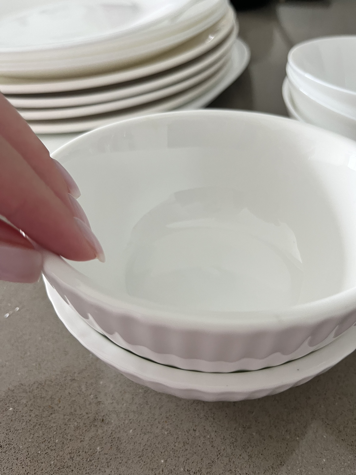 White Dinnerware Set - photo 4