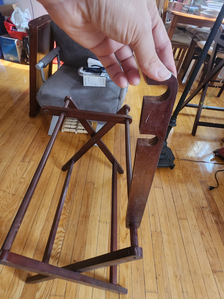 Beautiful folding table, wood. image indicator(4)