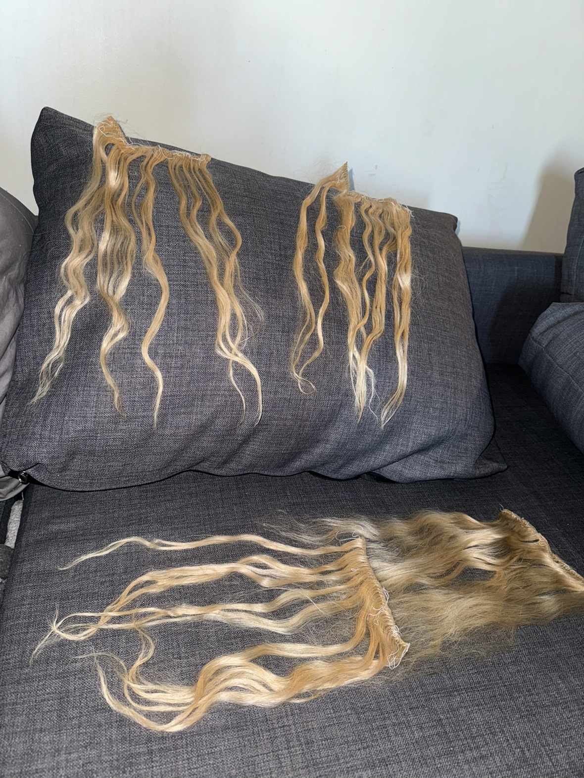 Raquel Welch 14” Hair Extensions image indicator(6)