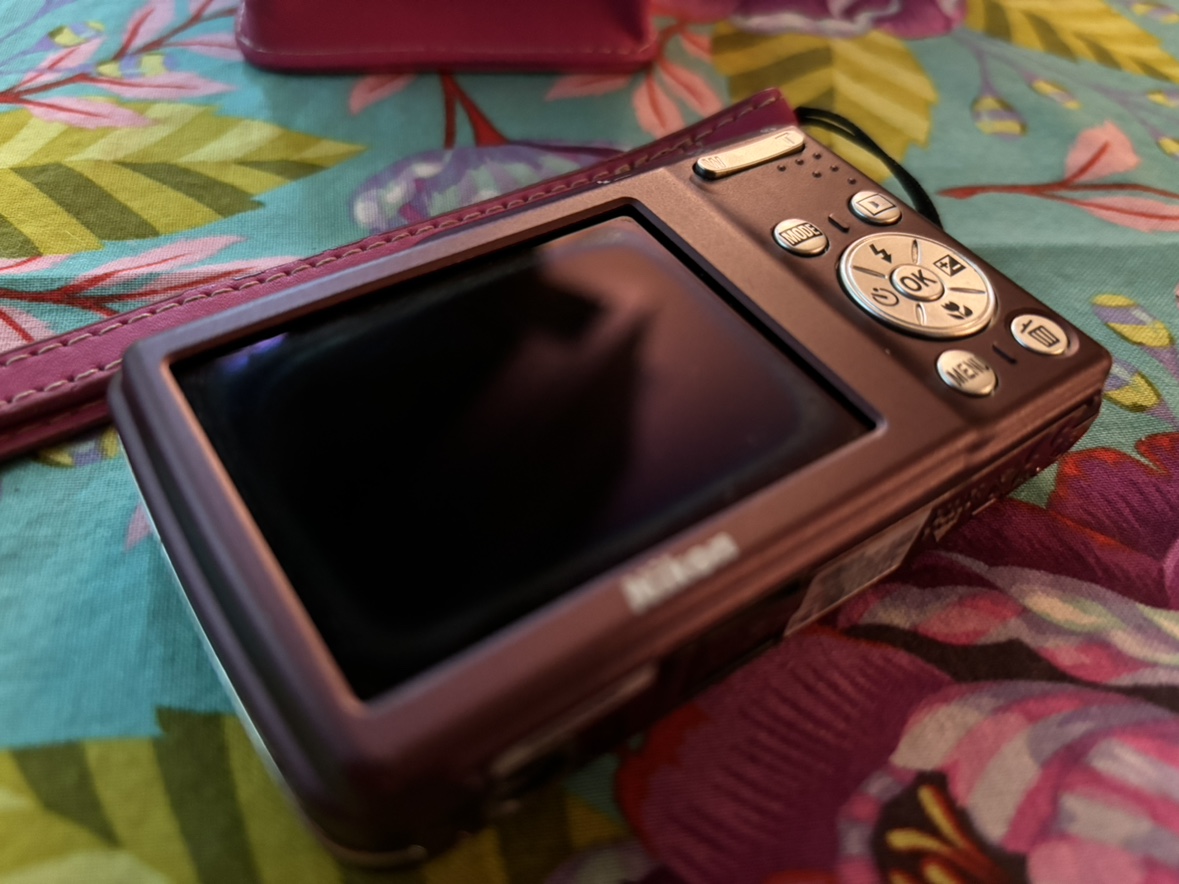 Rare find! Nikon Coolpix S210 Digital Camera image indicator(3)