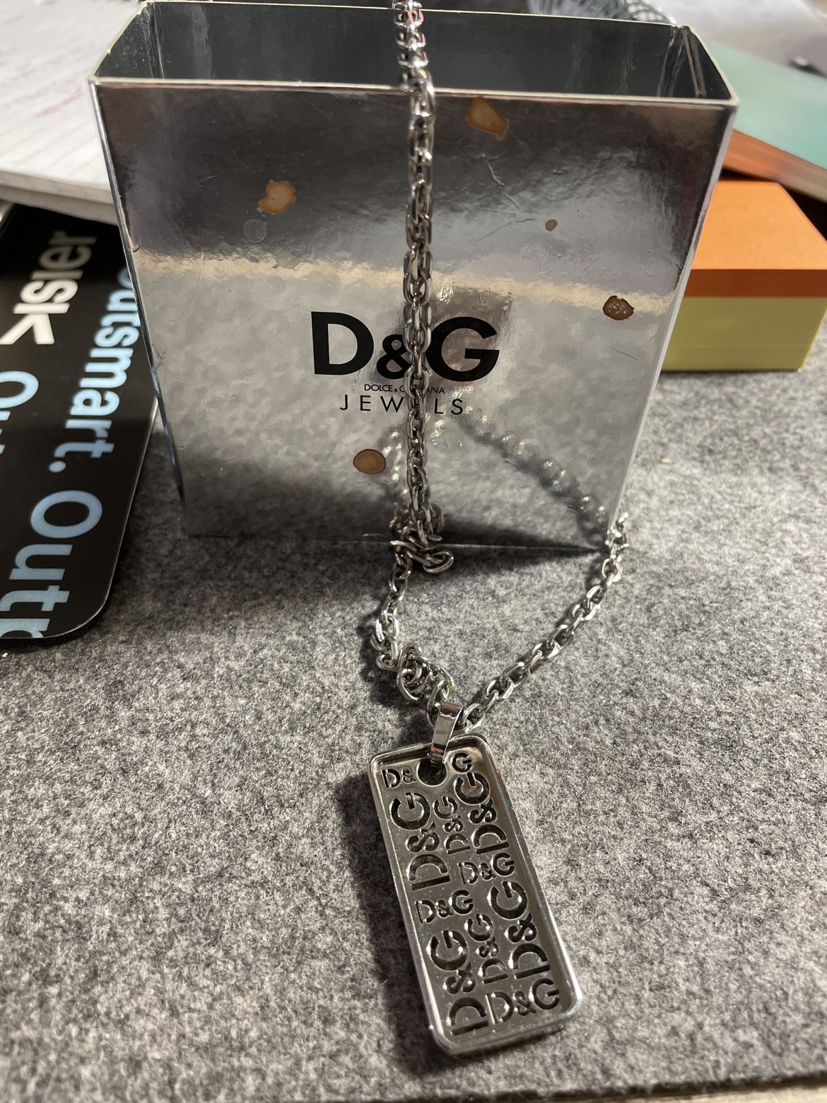 D&G necklace thumbnail