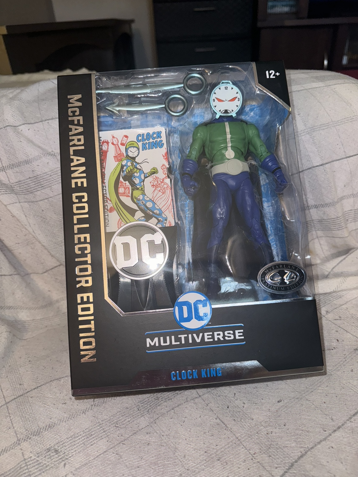 Dc collector clock king