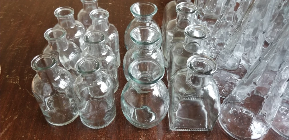 Bud vases (41 count) - photo 2