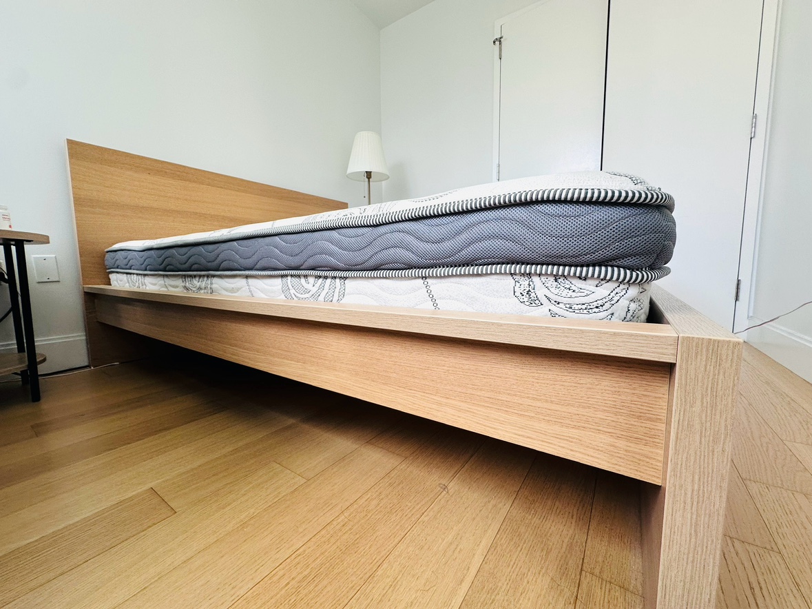 IKEA Queen Size Bed Frame - photo 4