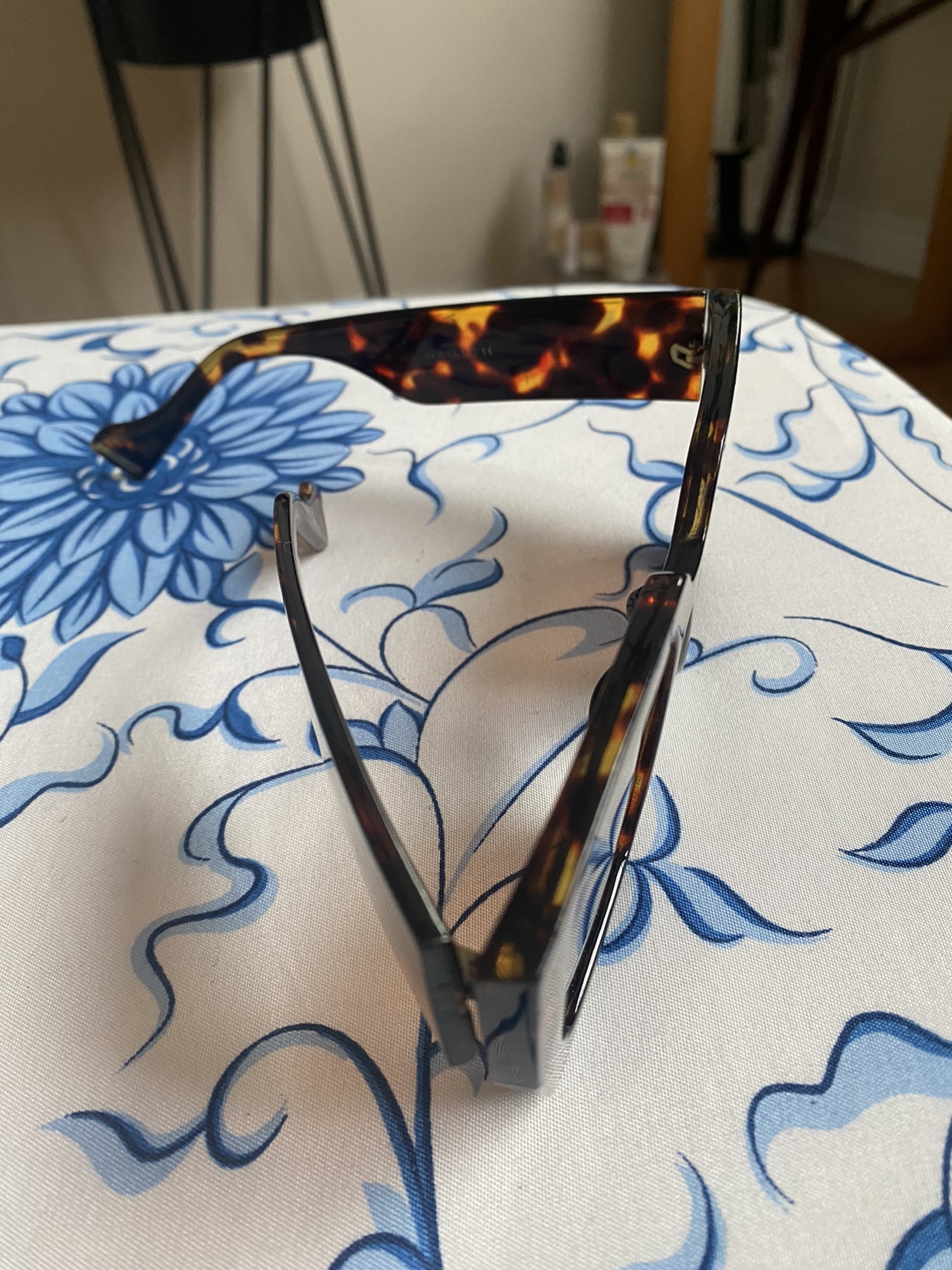 Tortoise Shell Square Sunglasses 💕 image indicator(3)