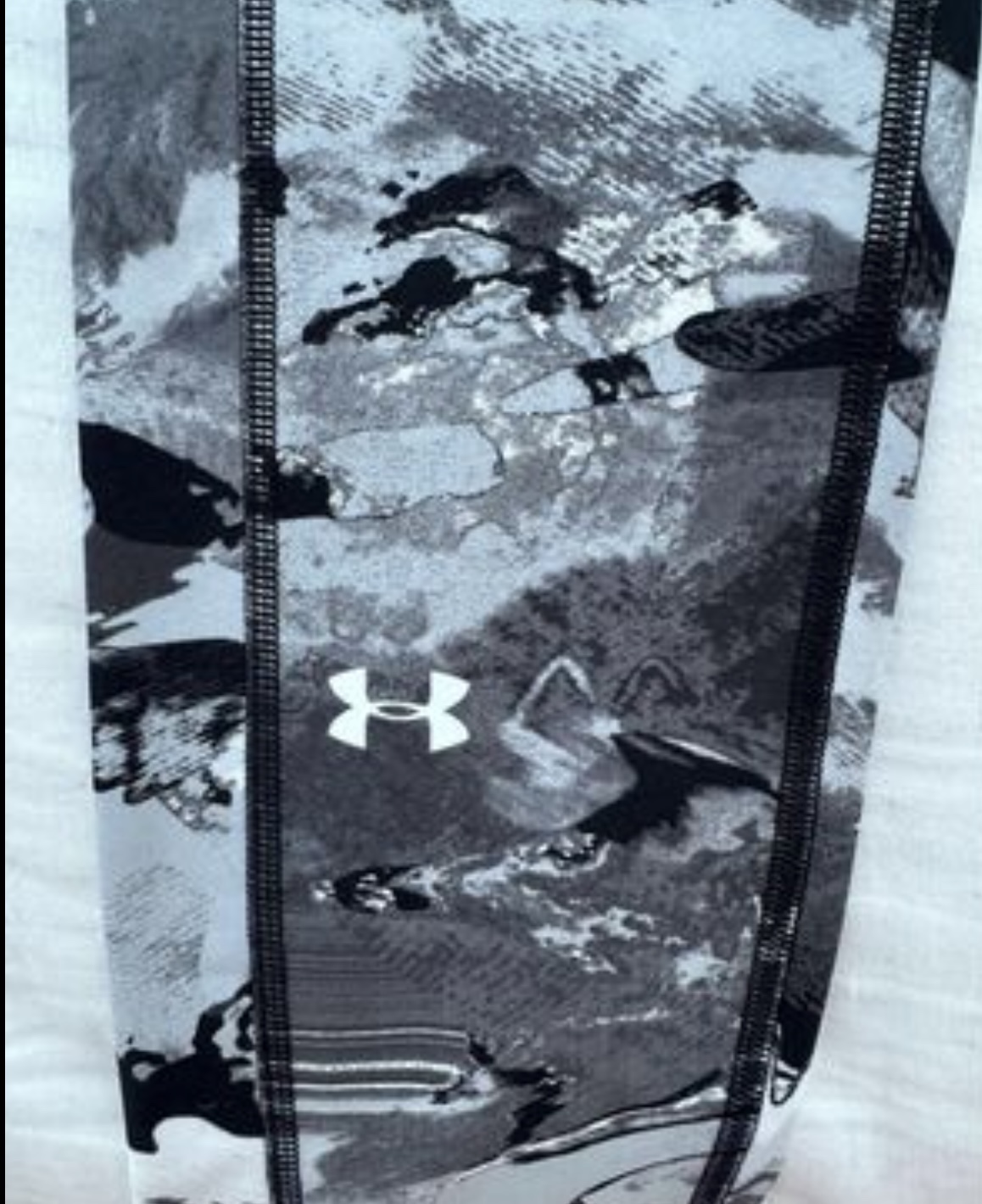 Under Armour Women’s HeatGear Ankle Crop Black/White - photo 2