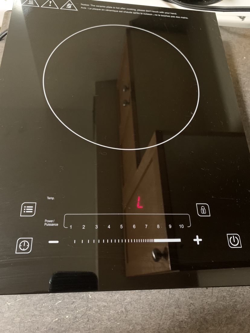 Induction Cooker - photo 4