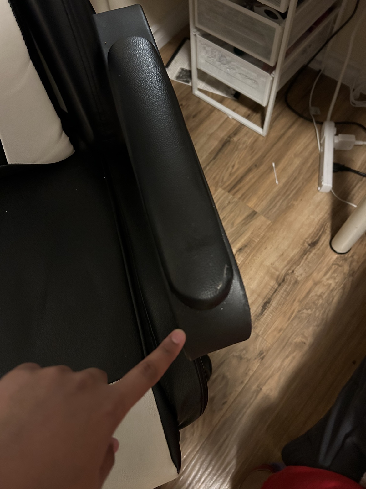 Gaming chair available for sale - photo 3