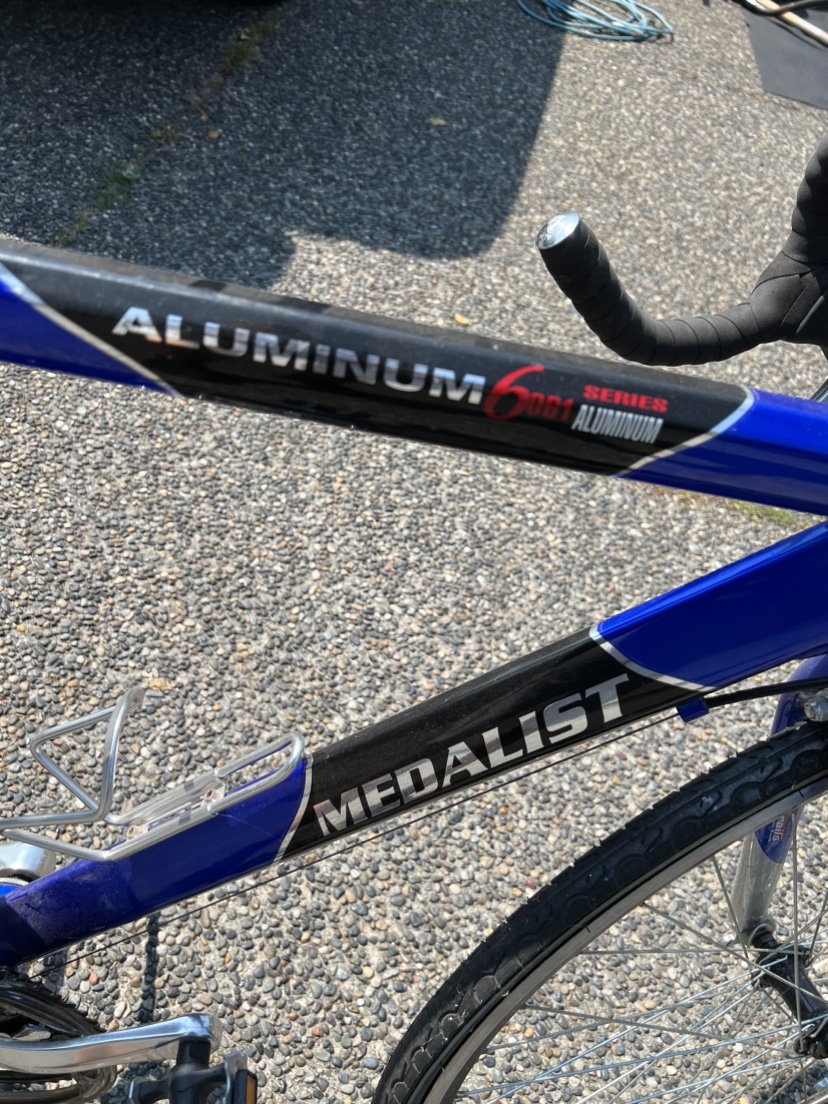 Medallist 6061 Aluminum 21 Speed Bike - photo 2