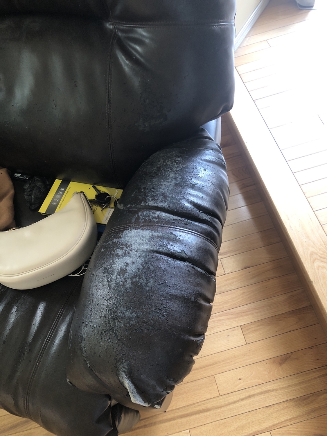 Recliner Chair - photo 2