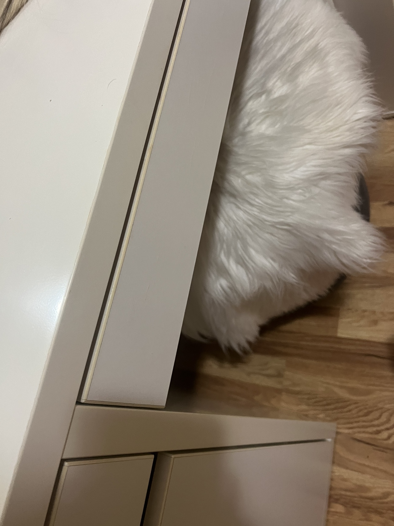 Vanity/desk - photo 3