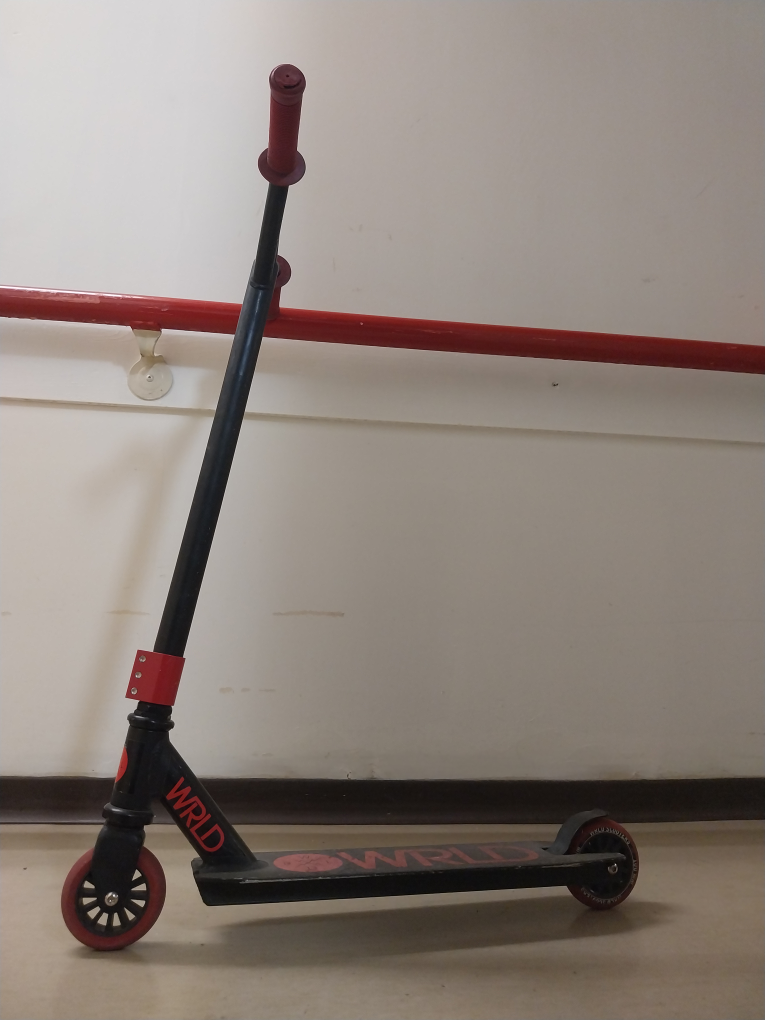 WRLD Brand Stunt Scooter image indicator(2)