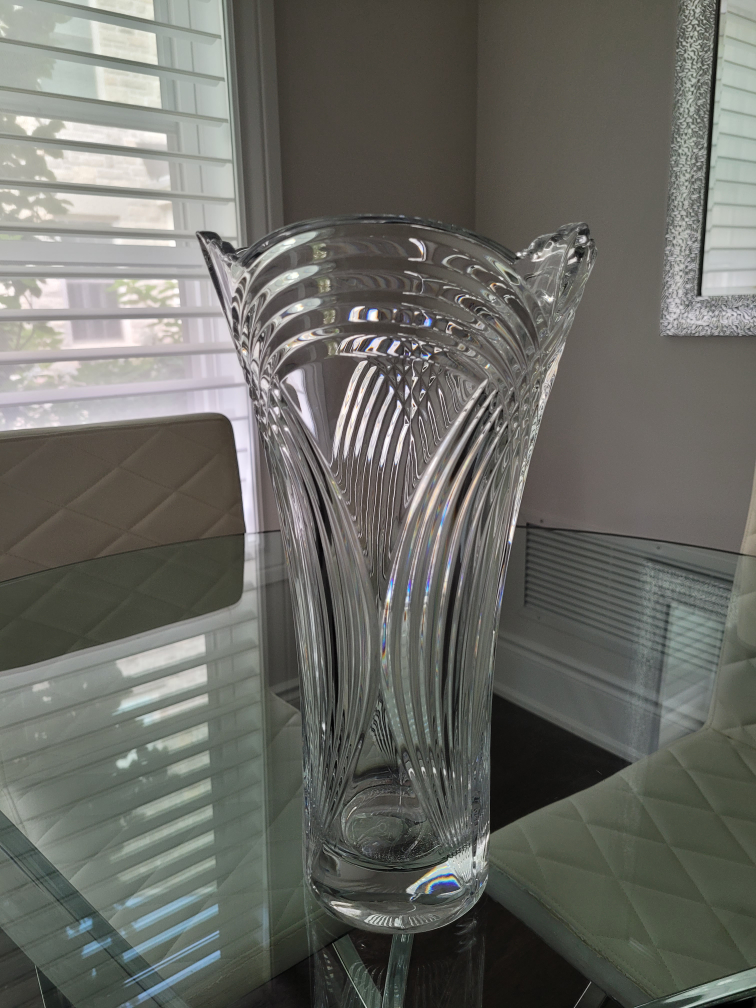 Crystal Vase image indicator(2)