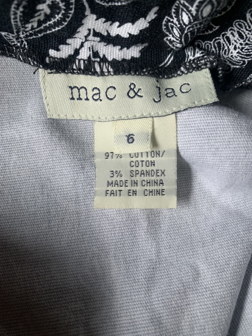 Mac& Jac Black & White Patterned Skirt - sz 6 image indicator(4)