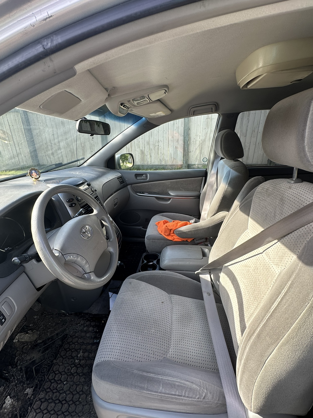 2008 Toyota Sienna LE - photo 4